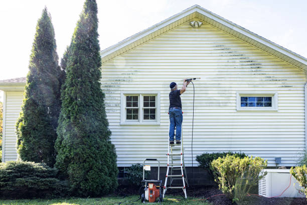 Best Fence Pressure Washing  in Hobart, WI